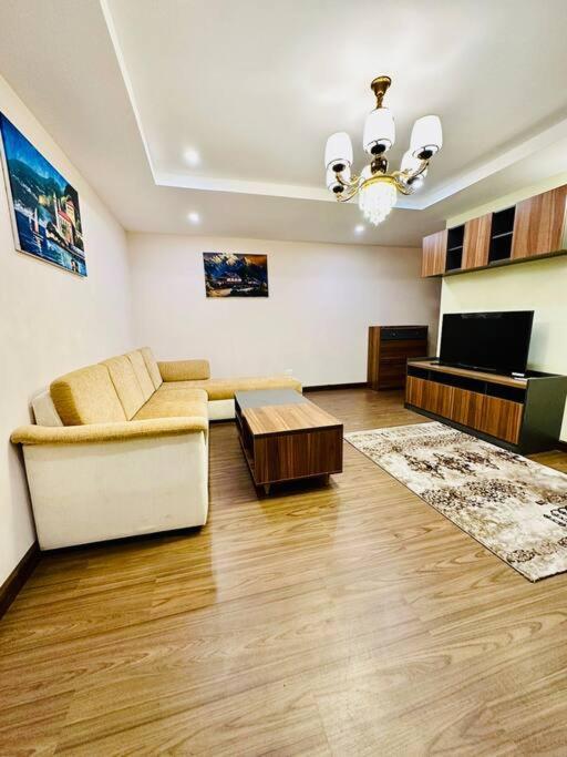 Penthouse 3 Bedroom Apartment With A Beautiful View Pokhara Ngoại thất bức ảnh